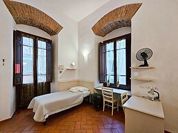 Comfortable Apartment in the Historic Center for Groups