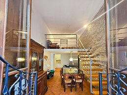 Comfortable Apartment in the Historic Center for Groups