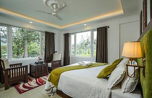 Lumino Winter Castle