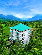 Lumino Winter Castle