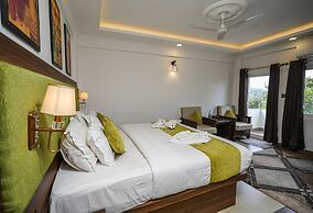 Lumino Winter Castle