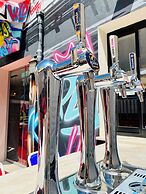 We Street Hostel - Albergue Juvenil