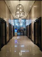 Luxury 2BR in Uptown Bgc, Free Pool use