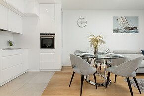 Apartment Cybernetyki 15 by Renters