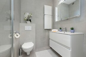 Apartment Cybernetyki 15 by Renters