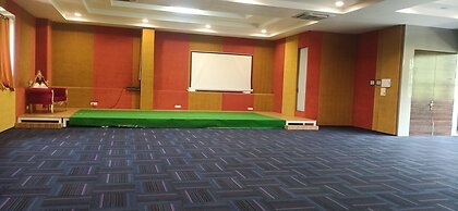 Hotel Woodside Prestige Tirupati