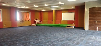 Hotel Woodside Prestige Tirupati