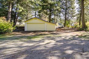 Newport Cabin on Diamond Lake w/ Private Boat Dock