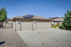 Hurricane Getaway w/ Private Pool, Mtn Views!