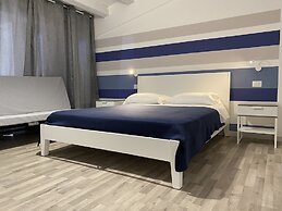 Marina di Petrolo Apartments