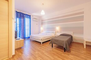 Marina di Petrolo Apartments