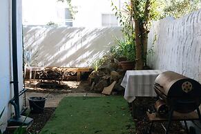 Peaceful 1BD Flat With Private Garden, Brighton!