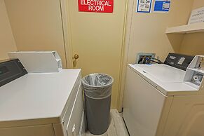 Wild Irishman 2 bed 2 bath Sleeps 9 WIBH