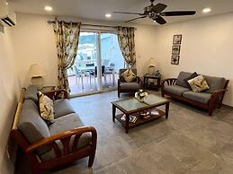 Waterfront Villa ,south Finger 227, Jolly Harbour