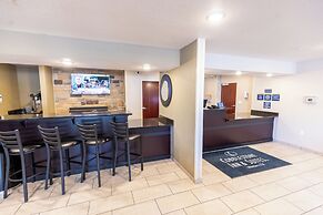 Cobblestone Inn & Suites - Winters