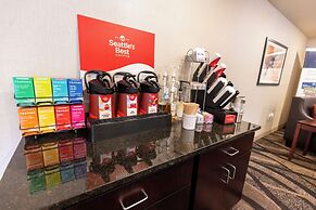 Cobblestone Inn & Suites - Winters