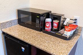 Cobblestone Inn & Suites - Winters