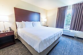 Cobblestone Inn & Suites - Winters