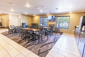 Cobblestone Inn & Suites - Winters