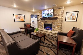 Cobblestone Inn & Suites - Winters
