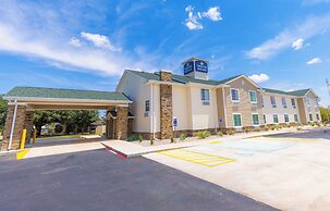 Cobblestone Inn & Suites - Winters
