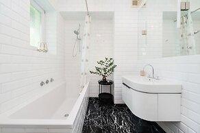 Syncret Apartment - LoftAffair