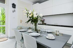 Syncret Apartment - LoftAffair