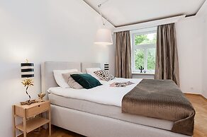 Syncret Apartment - LoftAffair