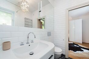 Syncret Apartment - LoftAffair