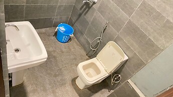 GoBravo Dev Palace & Studio Apartments