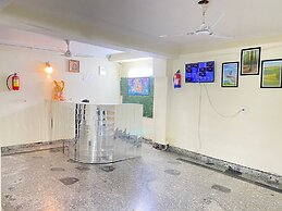 GoBravo Dev Palace & Studio Apartments