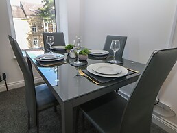 Flat 2 Englehurst Mews