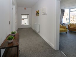 Flat 2 Englehurst Mews