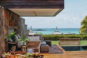Peninsula Beach Villa