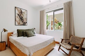 Peninsula Beach Villa