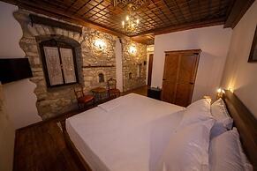 BERAT CASTLE HOTEL