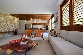 São M dos Milagres Casa 04 Suítes