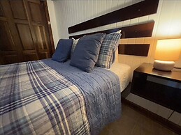 Eastern Harbor Resort