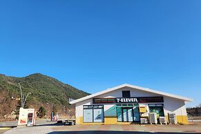 Sorak Y Hostel
