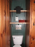 Mackinaw Timbers Cabins