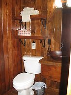 Mackinaw Timbers Cabins