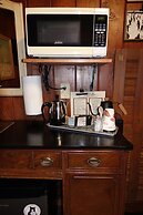 Mackinaw Timbers Cabins