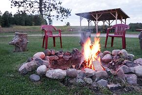 Mackinaw Timbers Cabins
