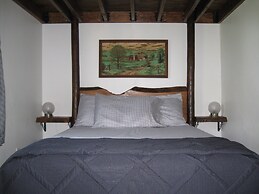 Mackinaw Timbers Cabins