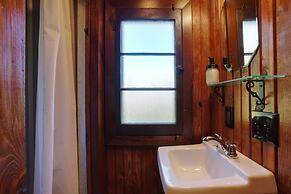 Mackinaw Timbers Cabins