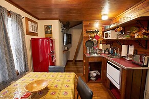 Mackinaw Timbers Cabins