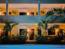 Hotel Gallo Azul Downtown Todos Santos