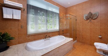 Hidden Mansions Saigon Resort