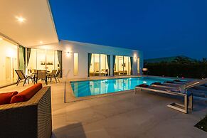 Modern 4 Bedroom Pool Villa - KHA5