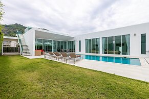 Modern 4 Bedroom Pool Villa - KHA5